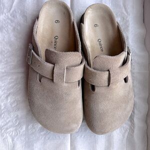 Quince Water Repellent Suede Clog Mule : Dune color size 6